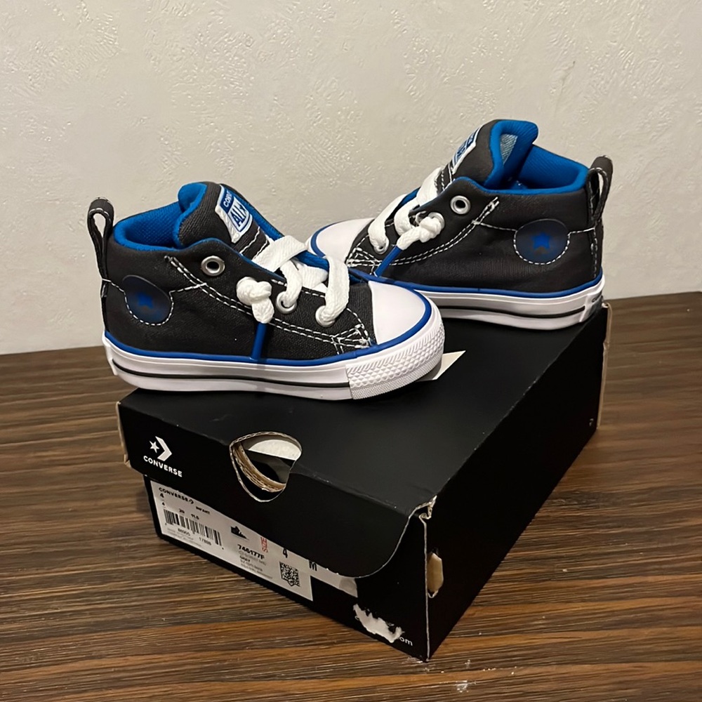 Kids converse high tops